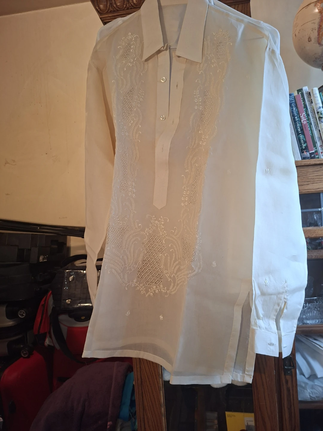 ⚽White Embroidered Barong Tagalog Shirt - photo 3