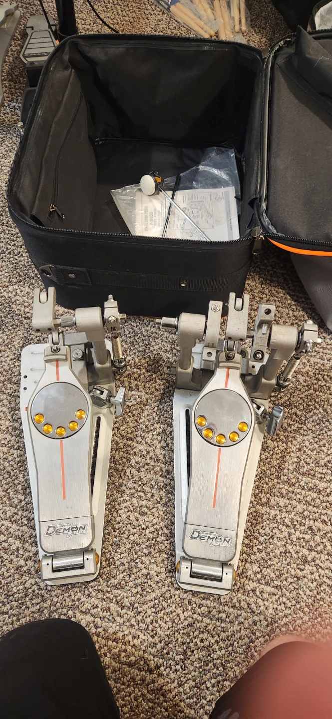 Pearl Demon Series Double Bass Drum Pedals with Bag