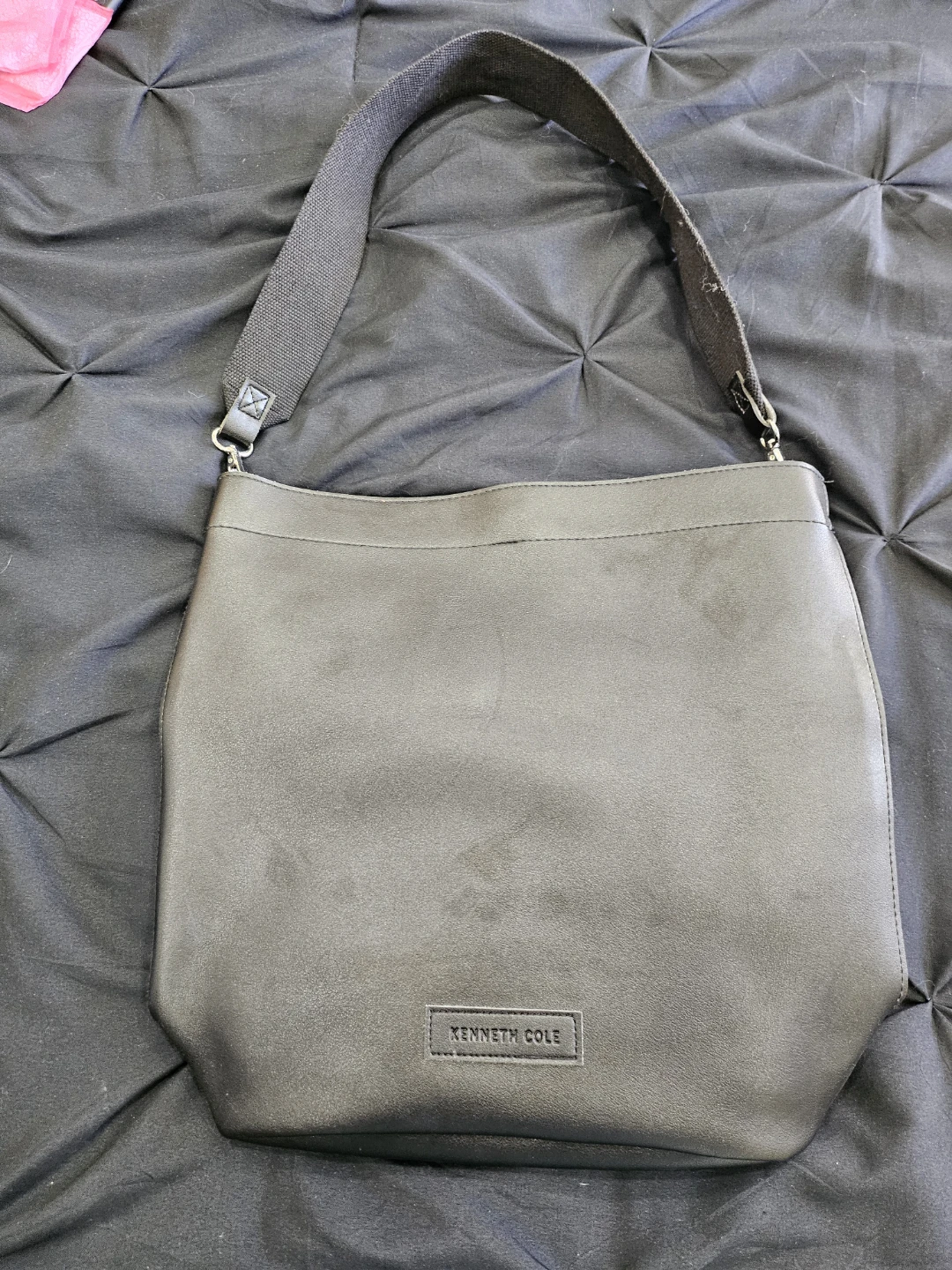 Kenneth Cole Black Leather Shoulder Bag