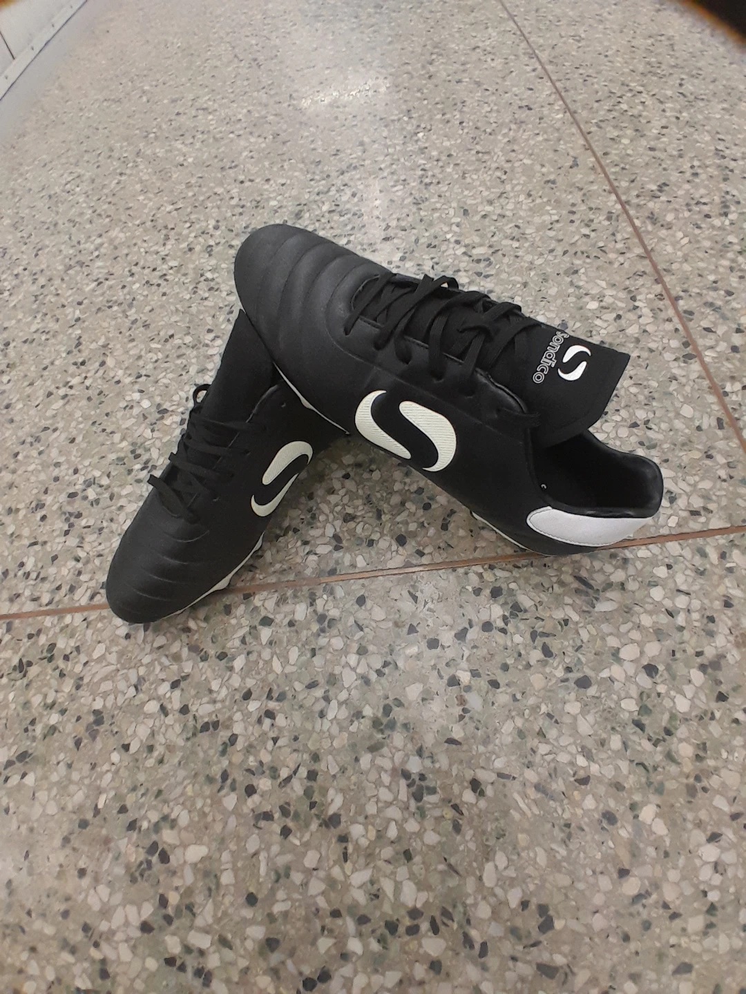 Sondisco Soccer Cleats - Black Size 9.5 - photo 5