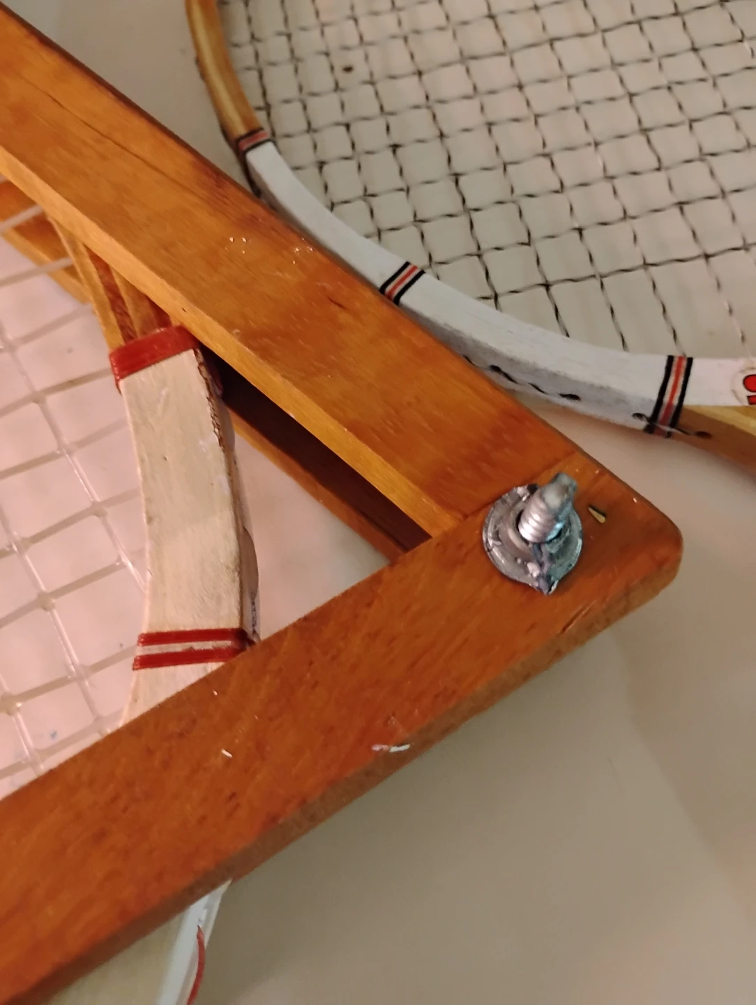 Vintage tennis rackets and 1 badminton racket - photo 3