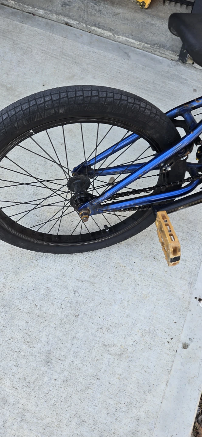 GT Hammer BMX Bike - photo 2