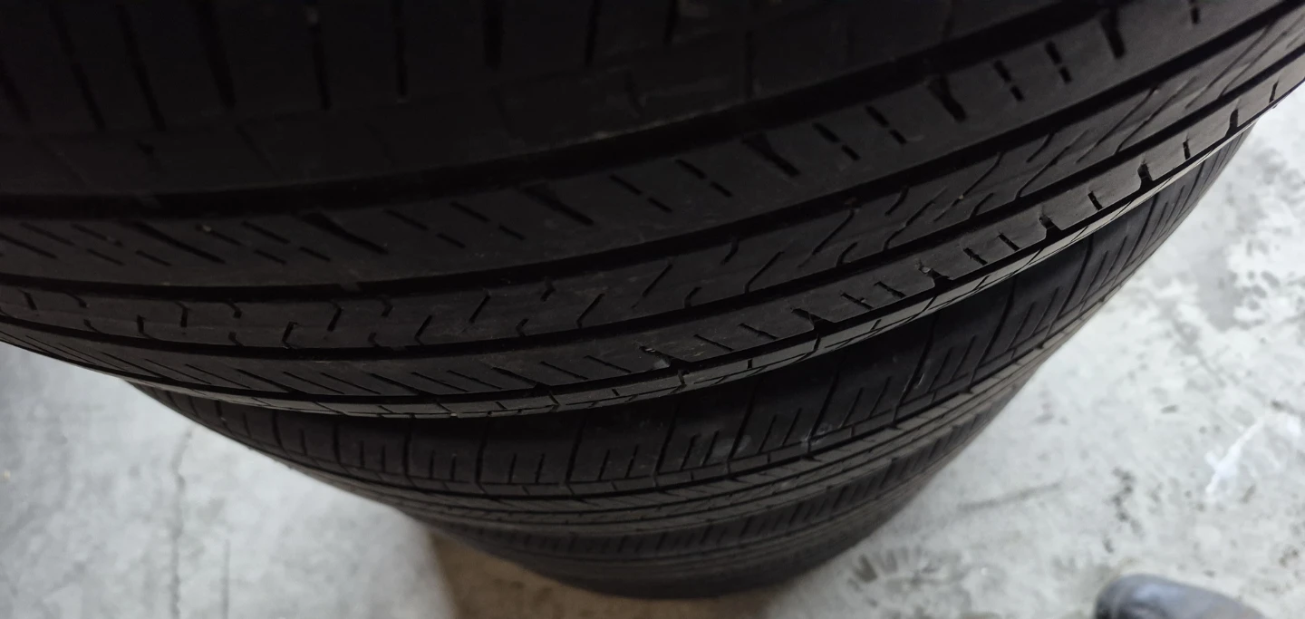 Good Set of 4 Good Year Tires Size 255 55 R20 M+S *DEAL* - photo 2