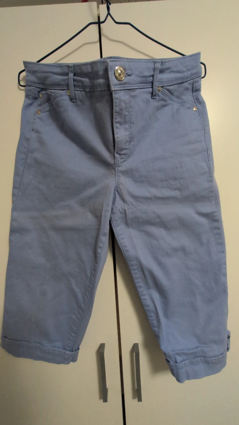 Light Blue Capri Pants