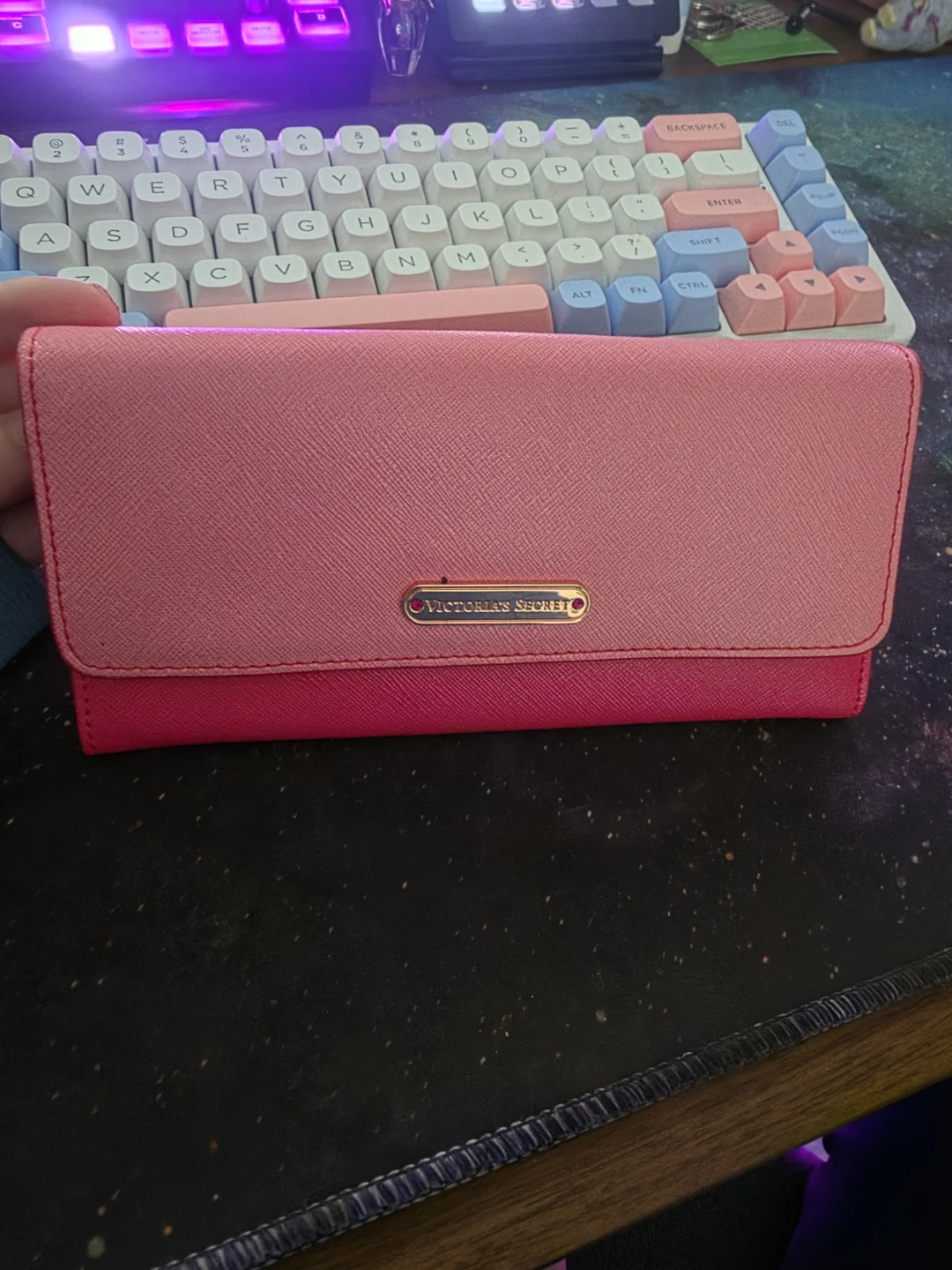 Victoria's Secret Wallet - Pink