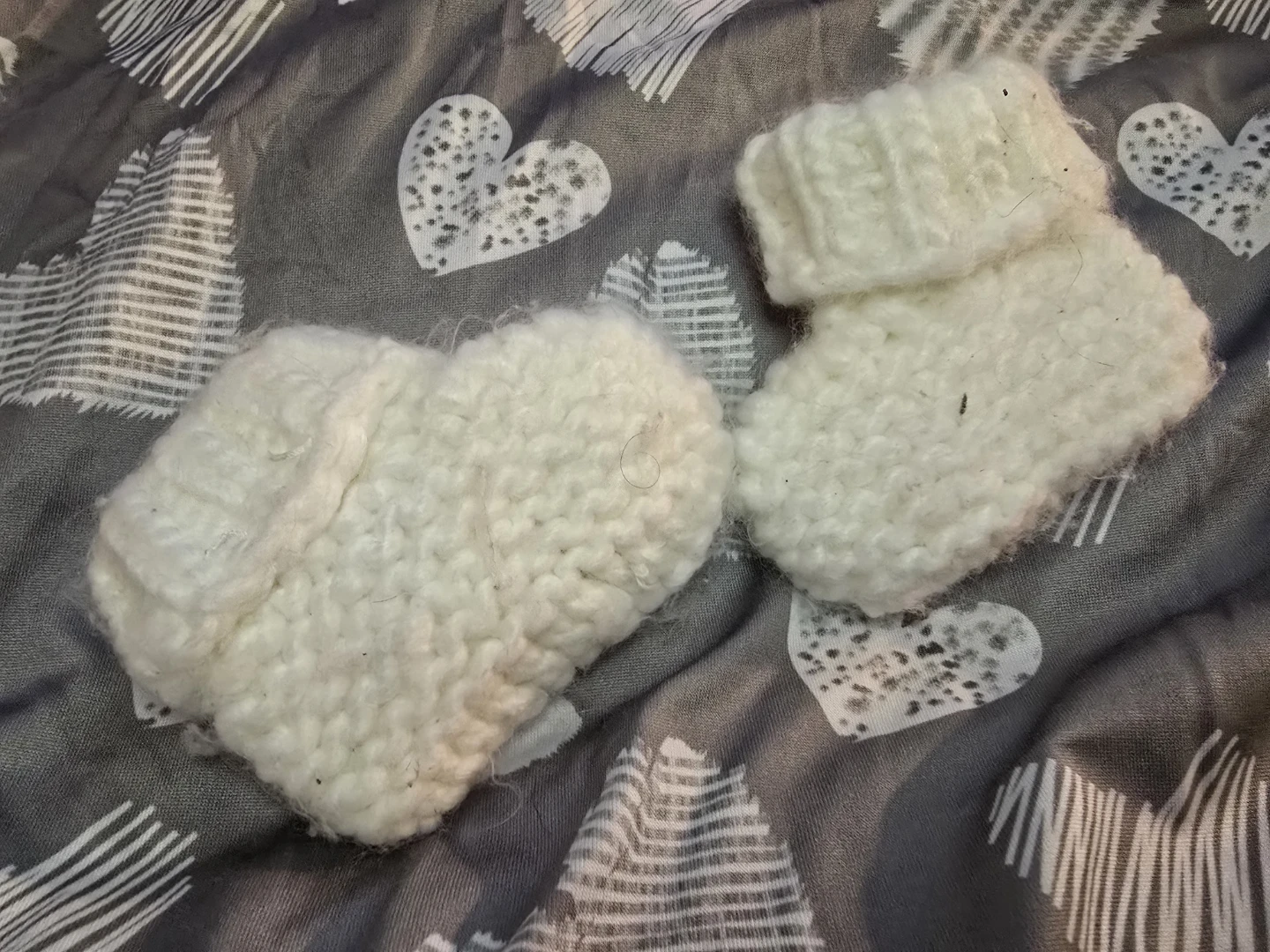⚽️ White Unicorn Knit Hat and Booties Set - photo 4