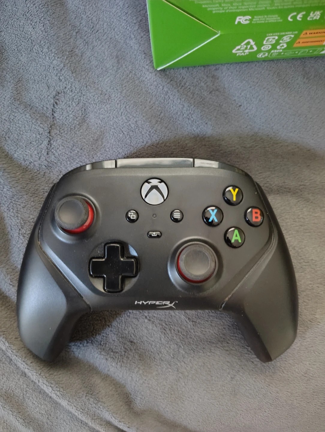HyperX Clutch Gladiate Enhanced Wired Controller for Xbox - photo 2
