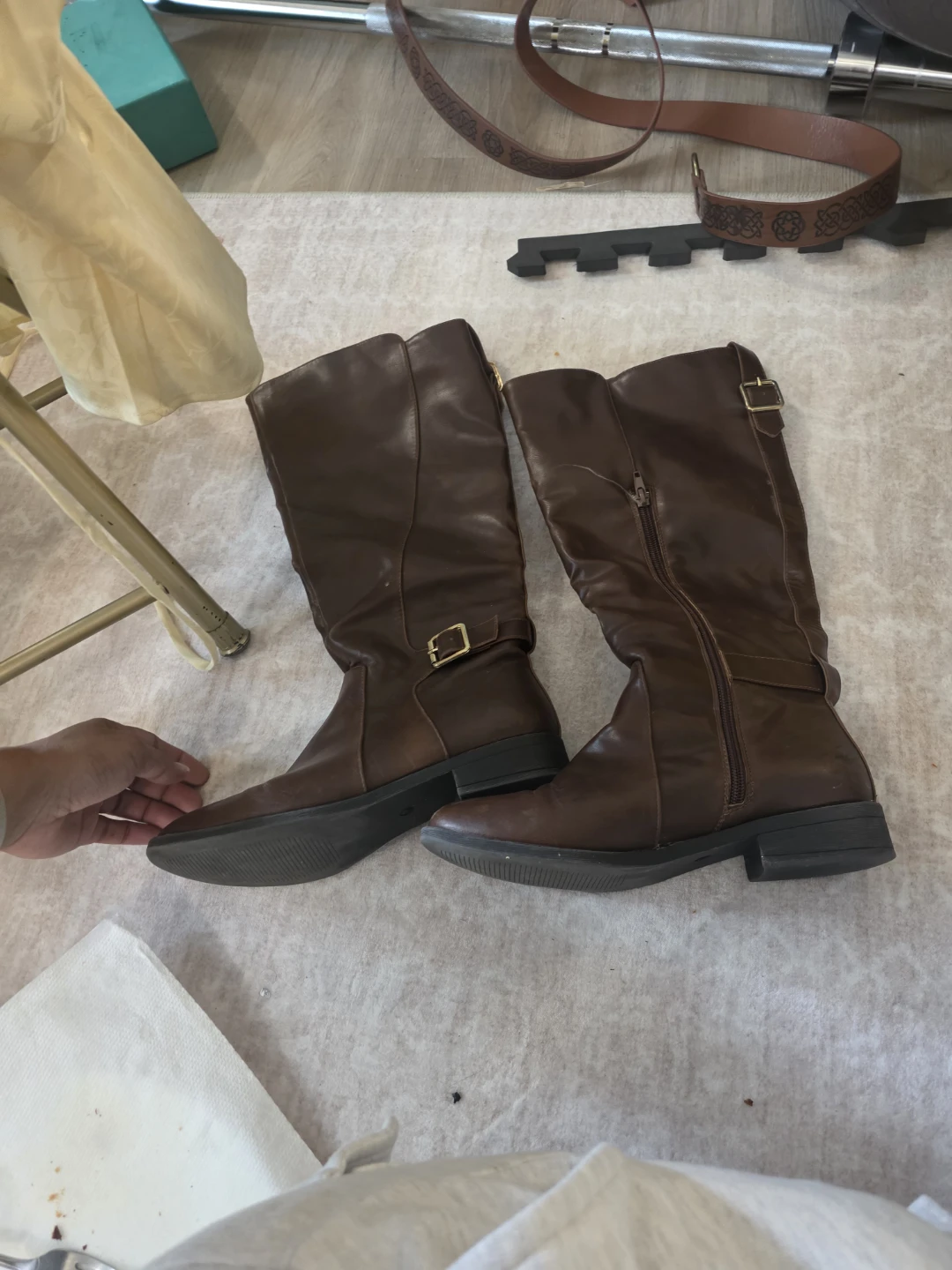 ⚽ Brown Knee-High Boots with Buckle Accent
