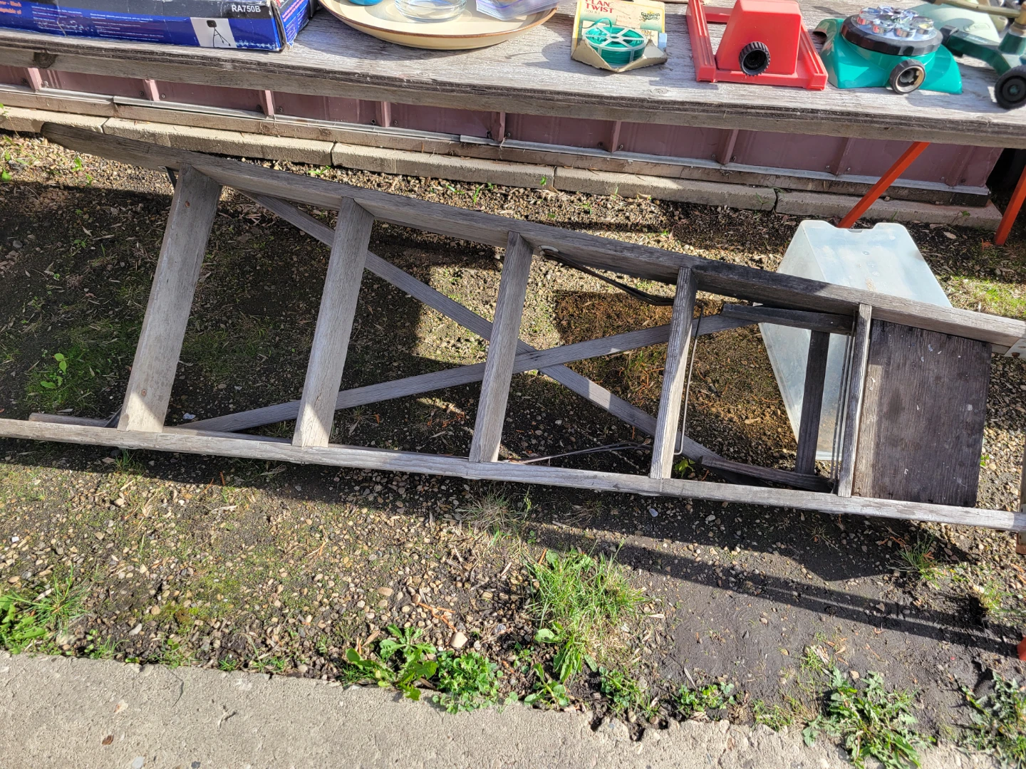 Wooden Step Ladder - photo 3