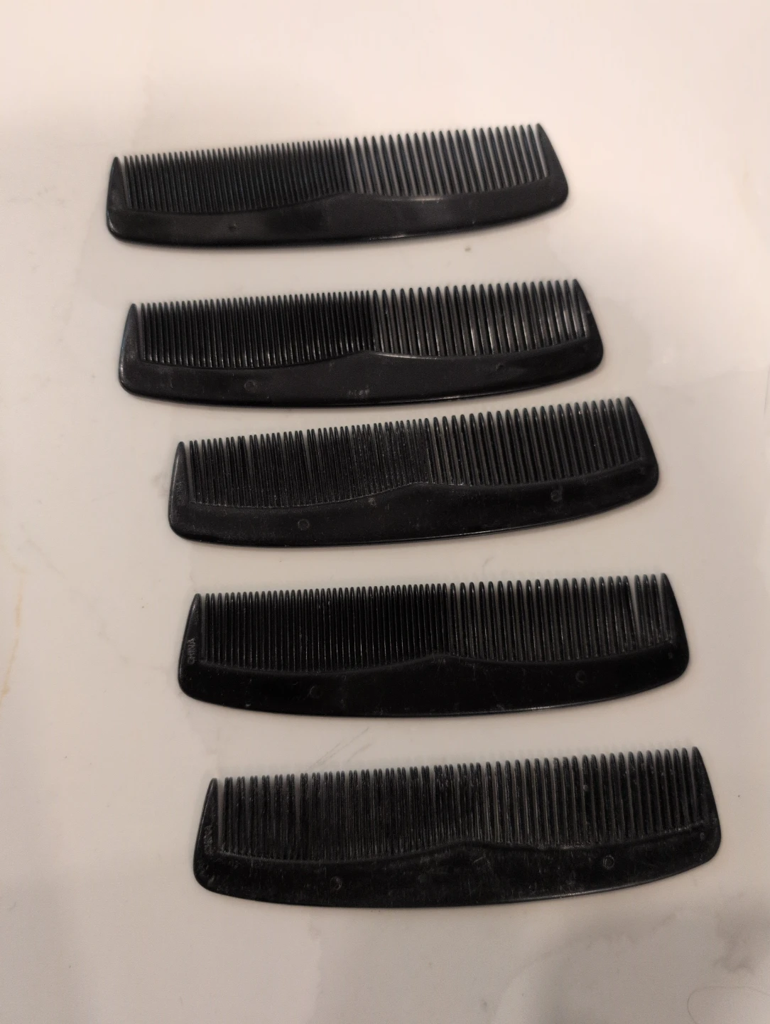 Set of 5 Black Plastic Combs