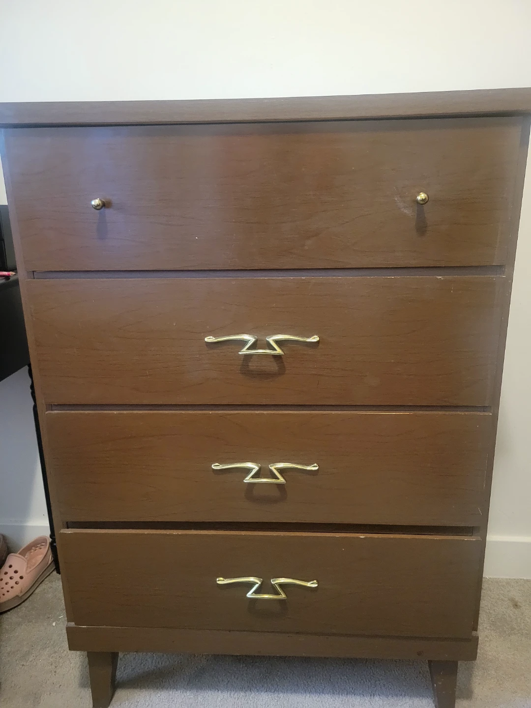 Brown 4-Drawer Dresser