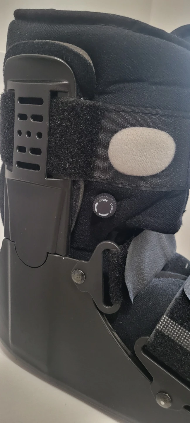 EUC Black Medical Walking Boot - photo 4