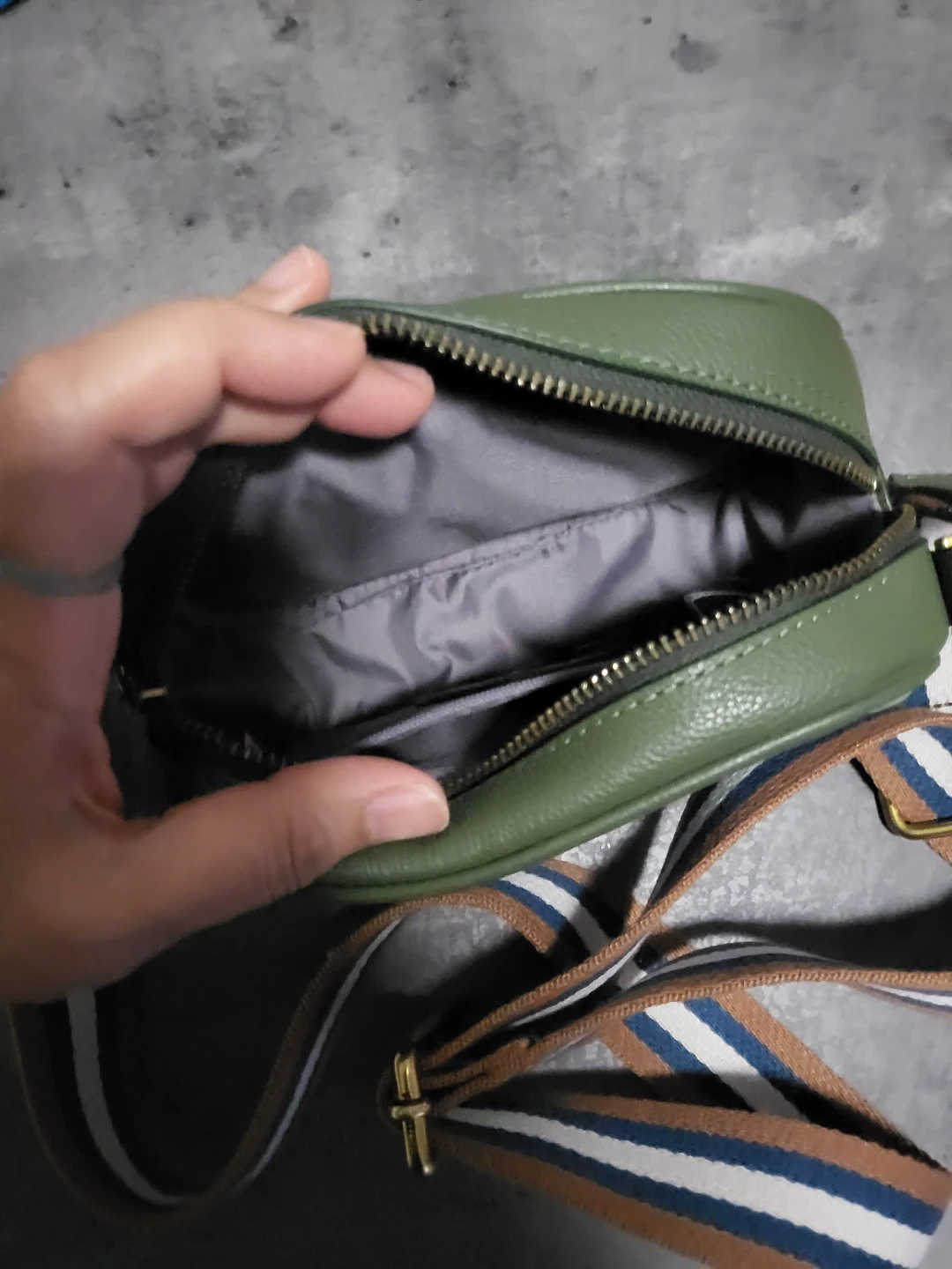 Fossil Green Leather Crossbody Bag - photo 4