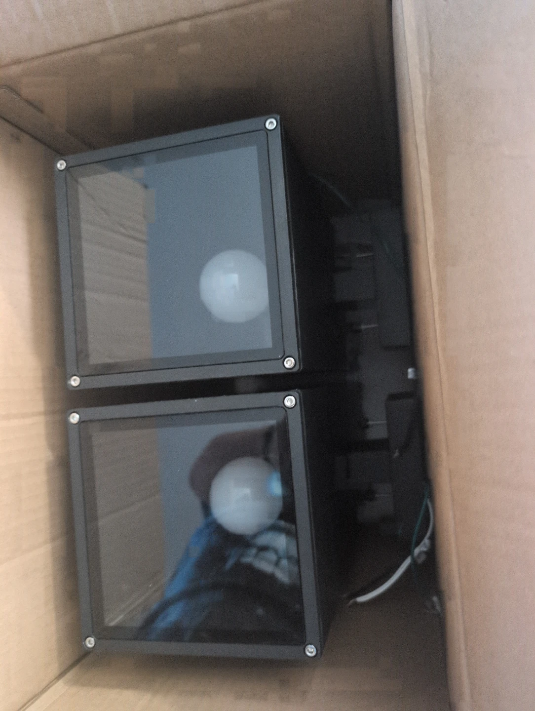Outdoor Wall Light Fixture - photo 2