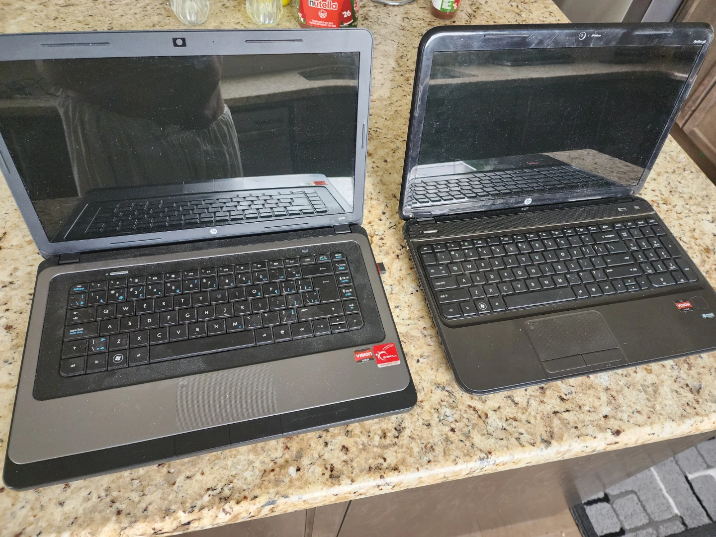 2 x HP Laptops - Black one missing ssd