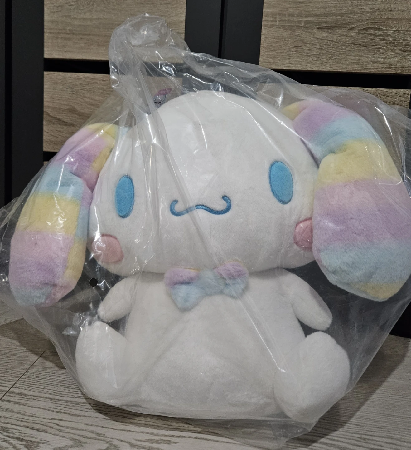 24" Cinnamoroll plush toy - Brand New