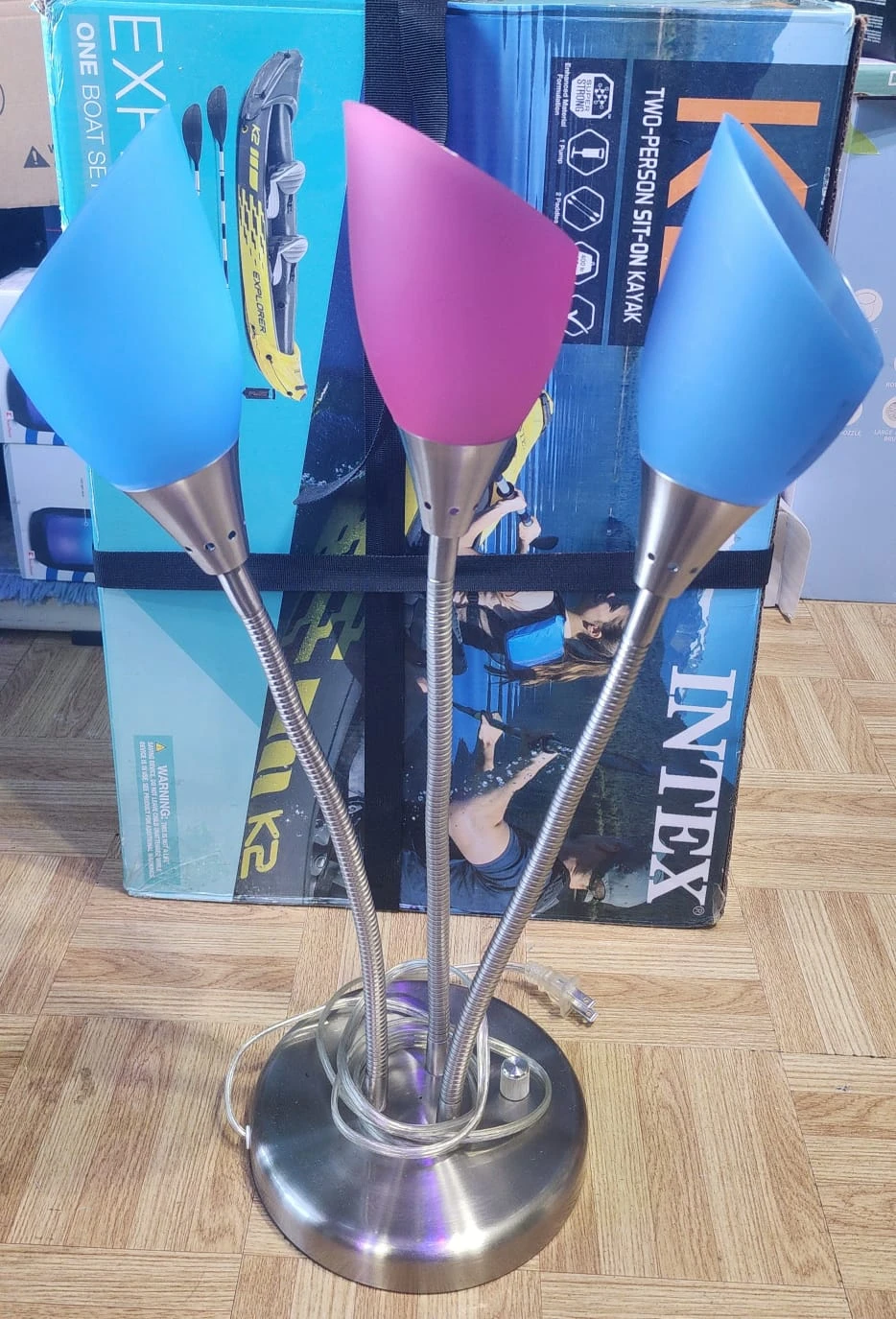 Adjustable 3-Head Desk Lamp