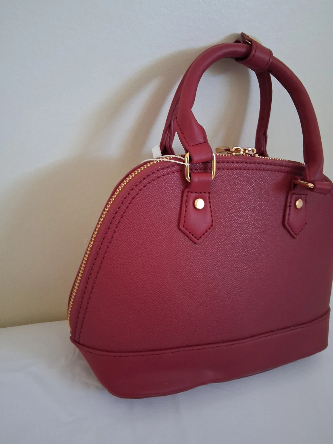 NEW RED SATCHEL HANDBAG - photo 3