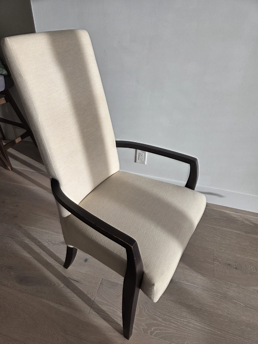 Set of 2 Shermag Cream Upholstered Dining Chairs  Dark Wood Arms - photo 4