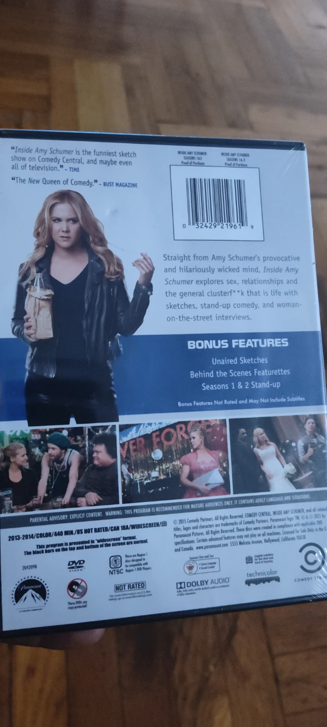 Inside Amy Schumer Seasons 1 & 2 DVD - photo 2