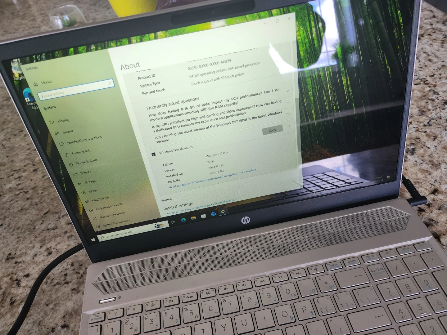 HP Pavilion Laptop - Intel Core i7, 8GB RAM, 477GB Storage - photo 3