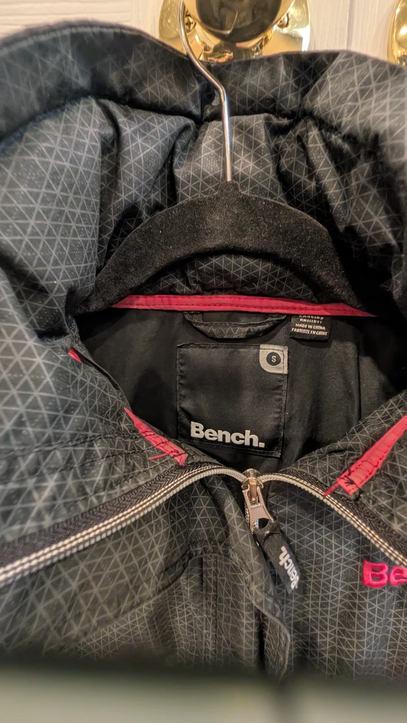 Bench Jacket Black Size S - photo 3