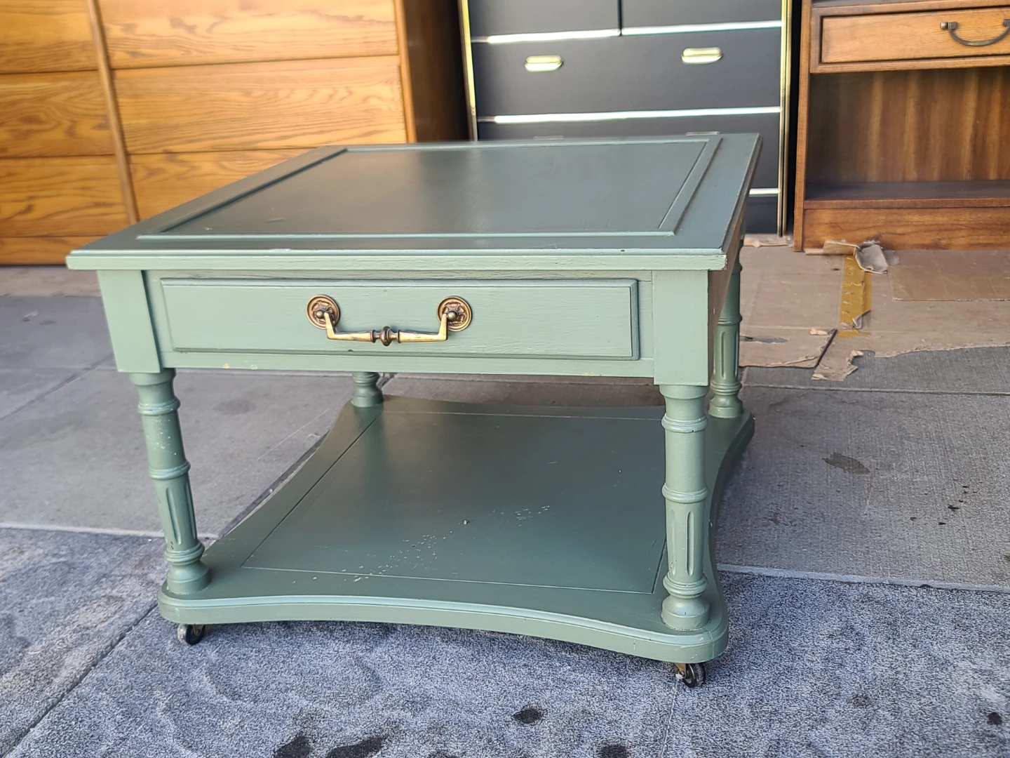 Hekman End Table with Drawer