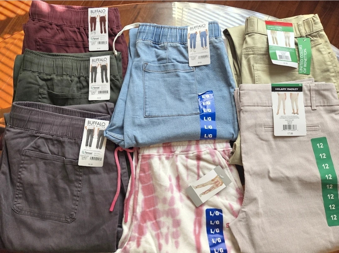 Assorted Women's Pants Jeans and Shorts - photo 2