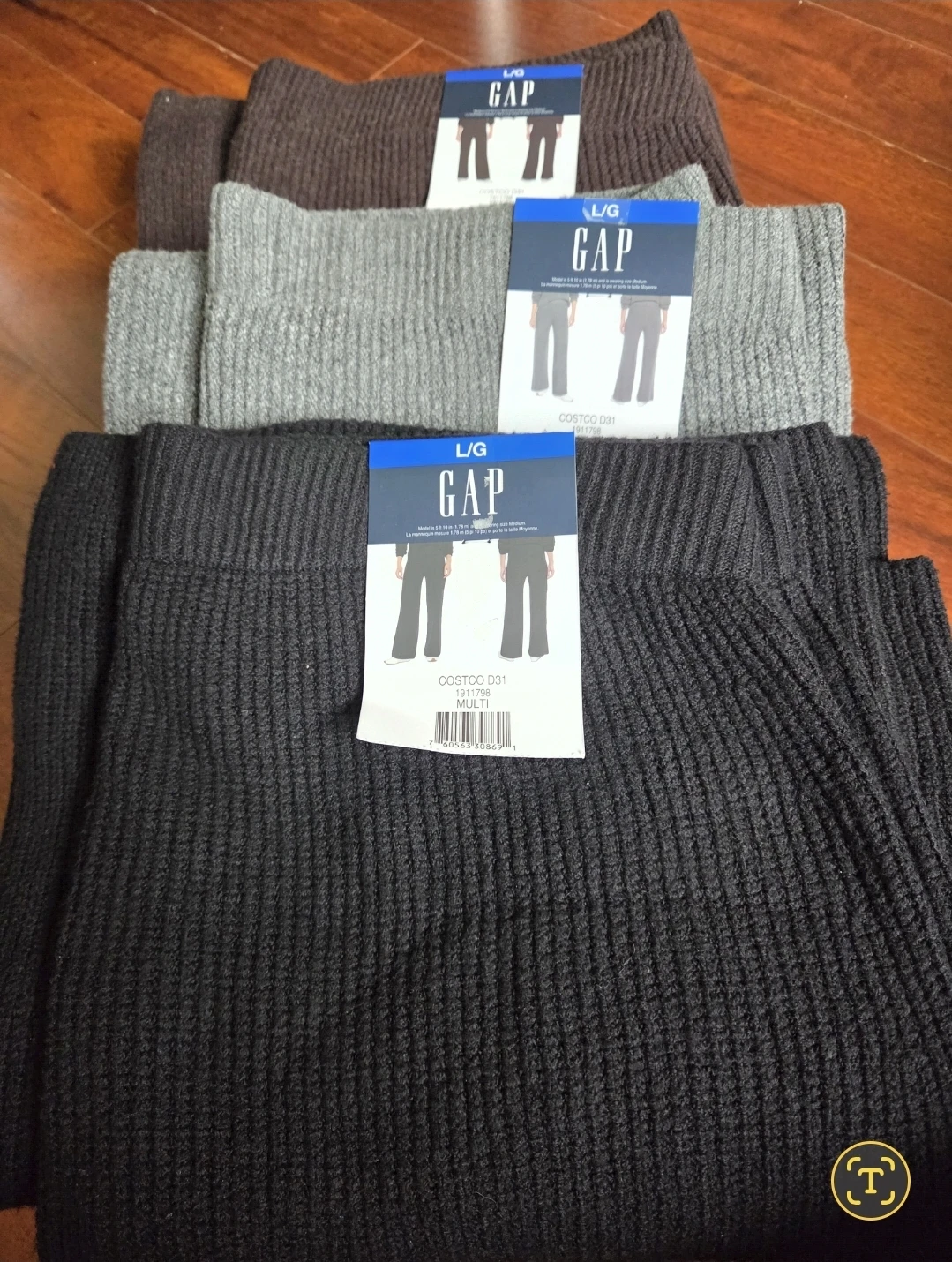 Assorted Women's Pants Jeans and Shorts - photo 5