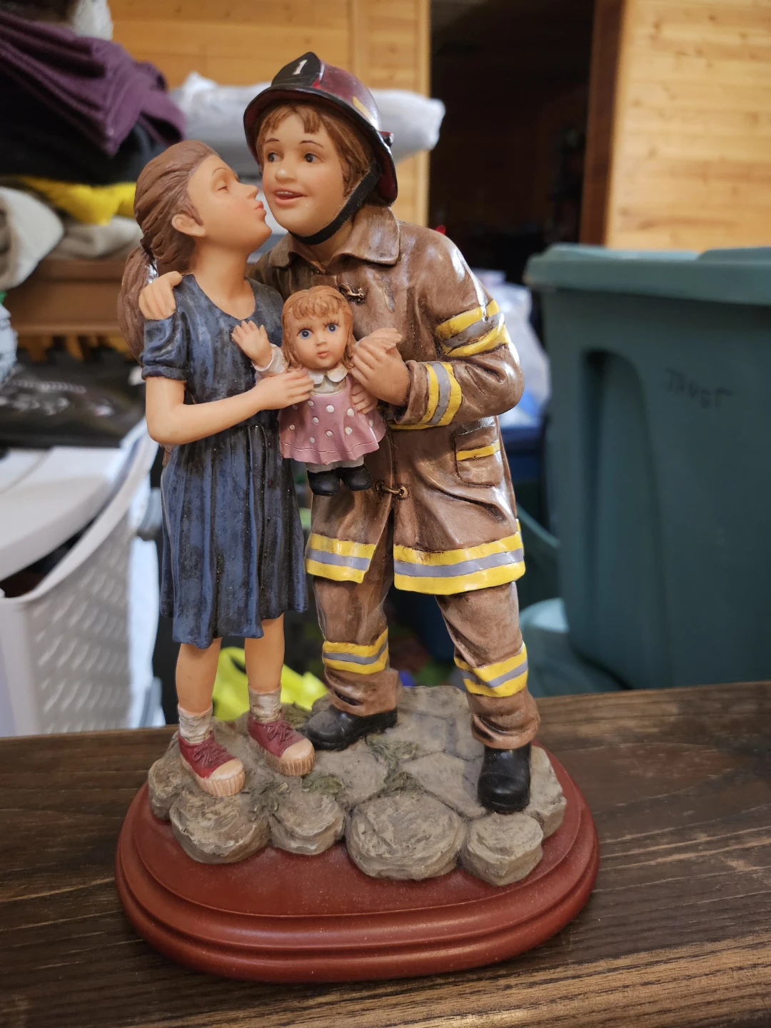 Vanmark Red Hats of Courage "Special Thanks" Figurine
