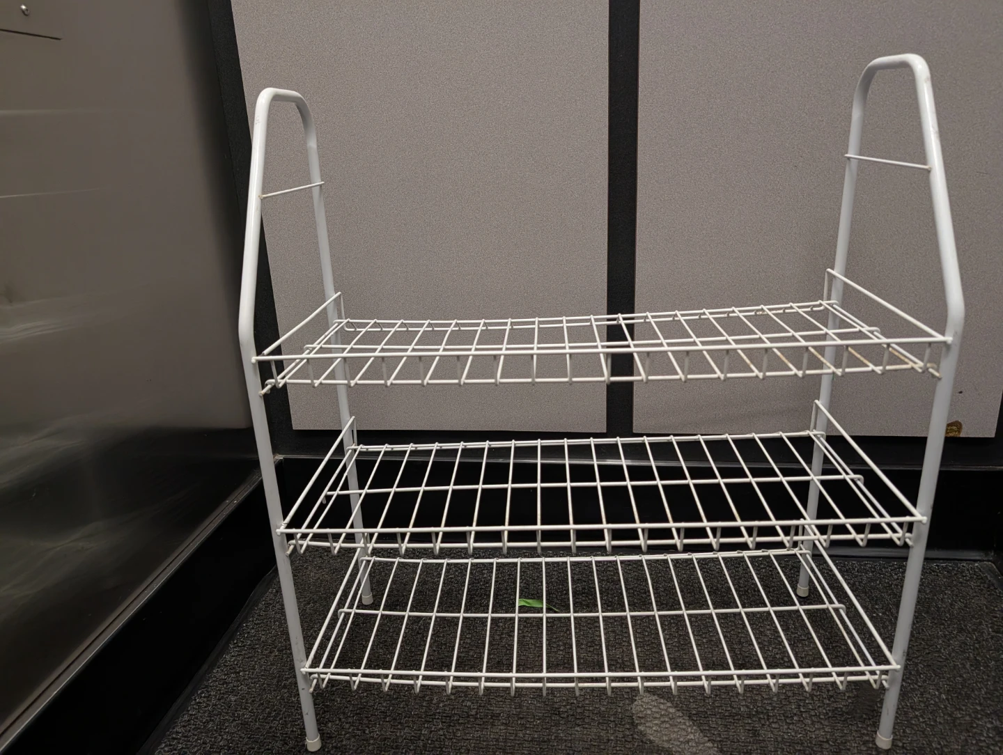 White 3-Tier Wire Shelf Unit - photo 2