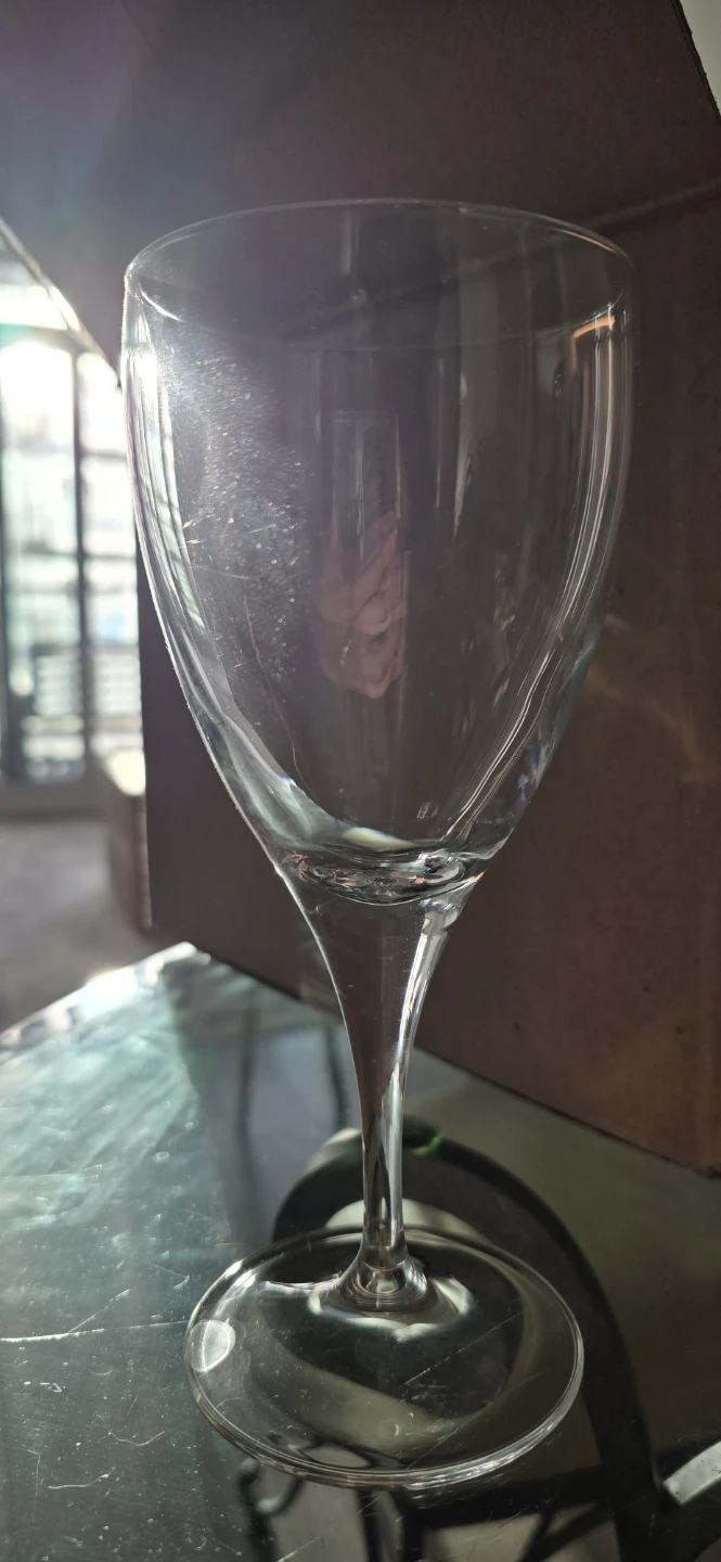 Set of 9 Clear Wine Glasses - photo 3