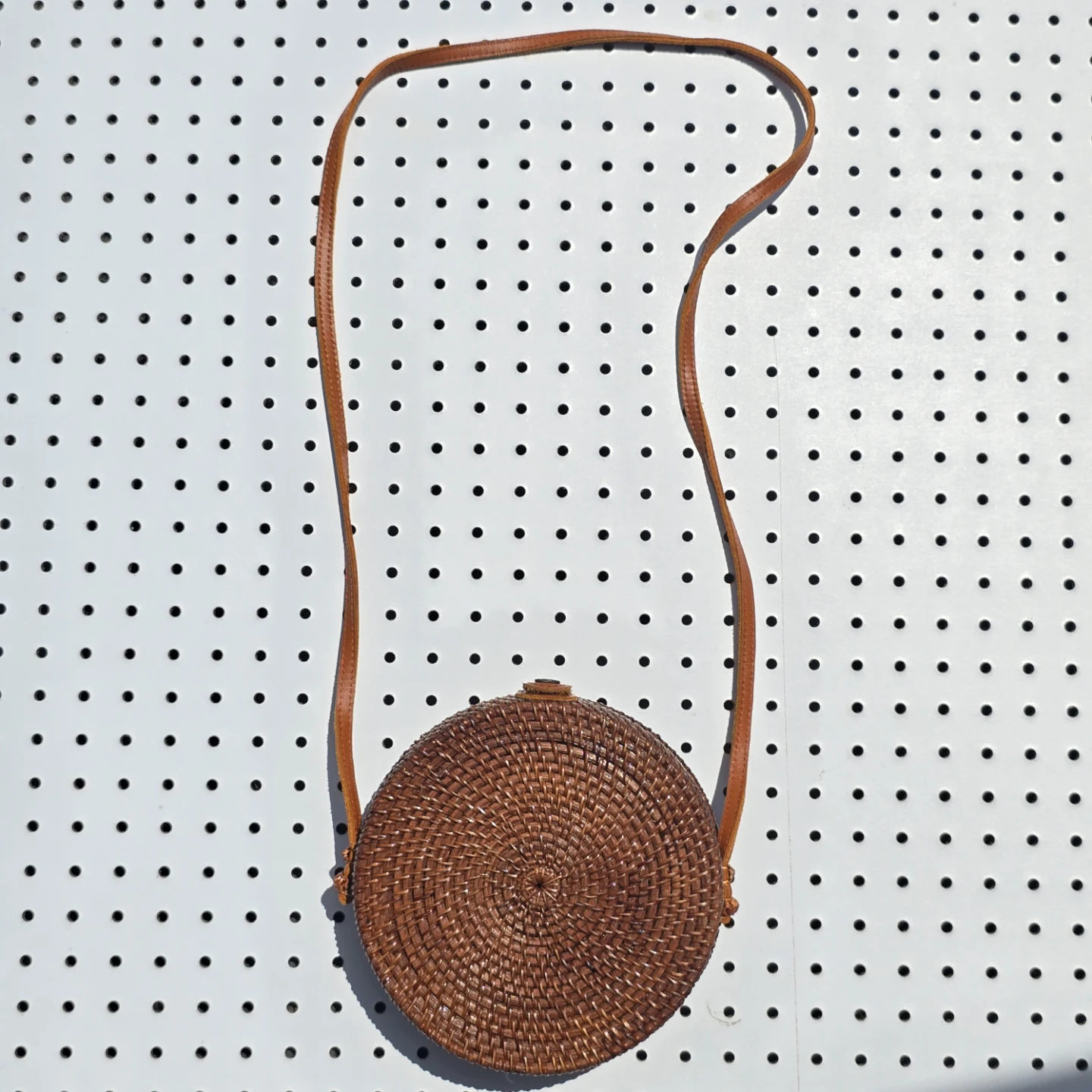 Handwoven Round Rattan Bag Crossbody Boho Purse Leather Strap - photo 2