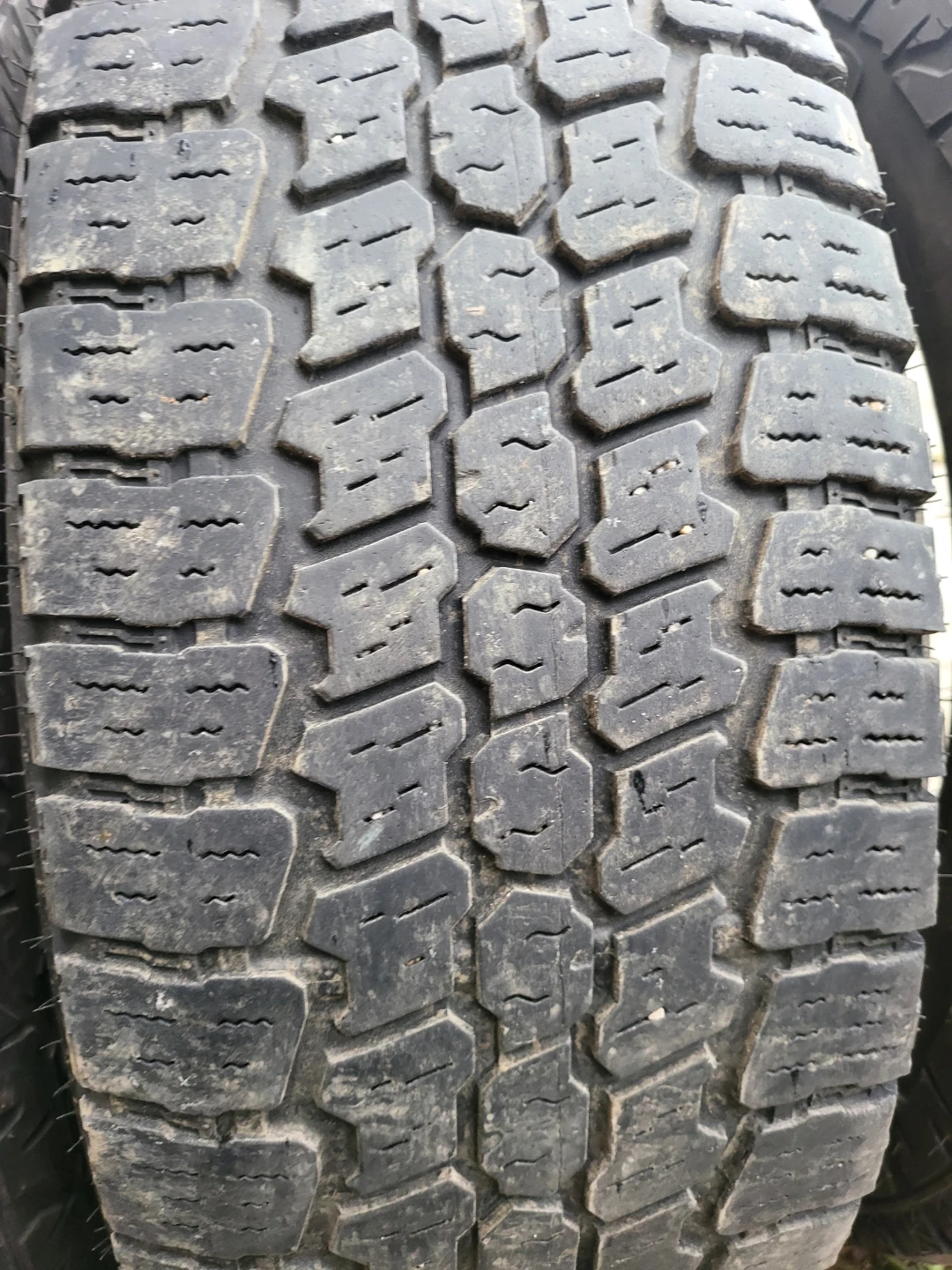 Set of sumitomo encounter tires (17) - photo 3