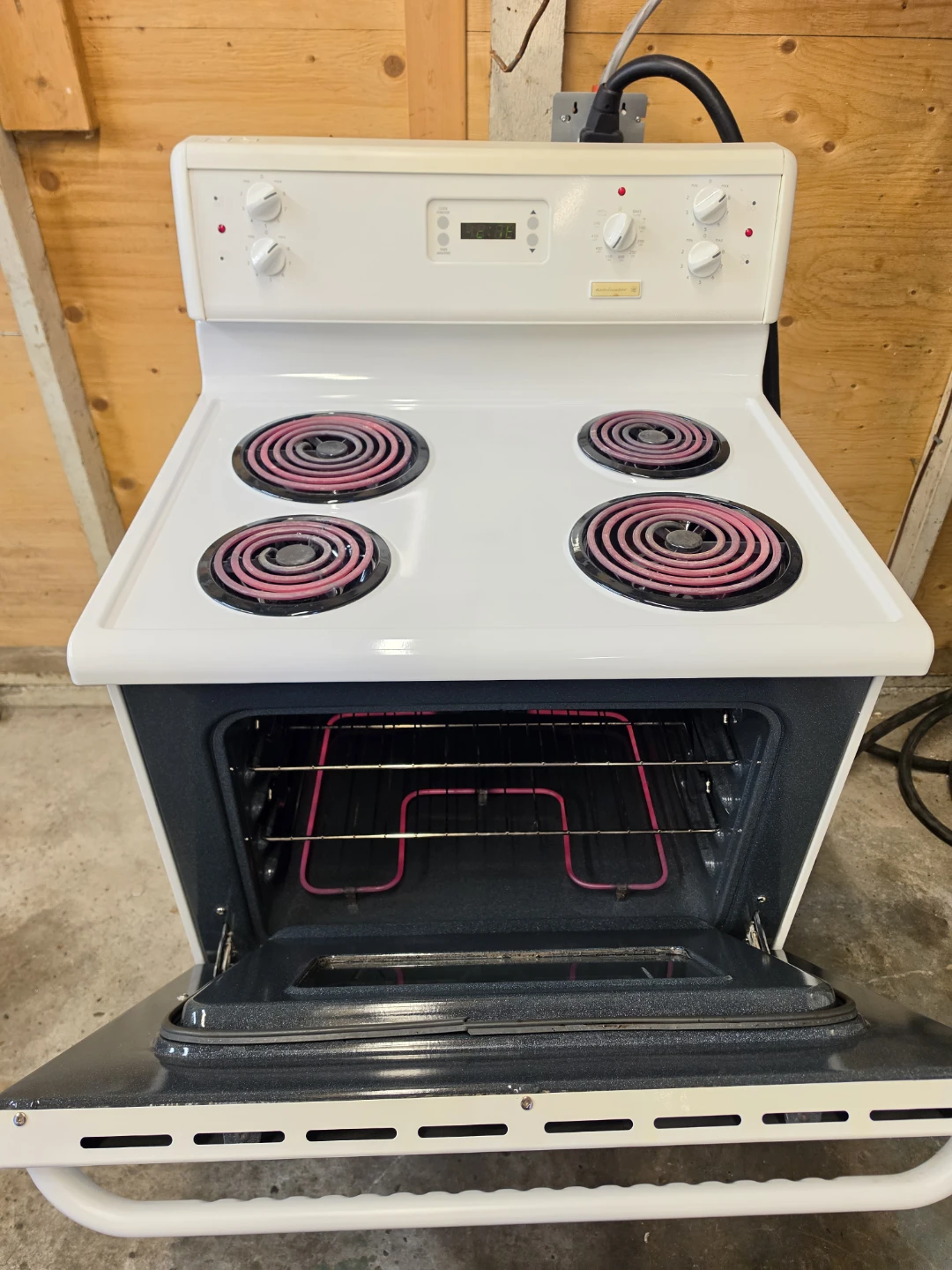 Kenmore 30" White Electric Coil Range-Delivery Available 🚚