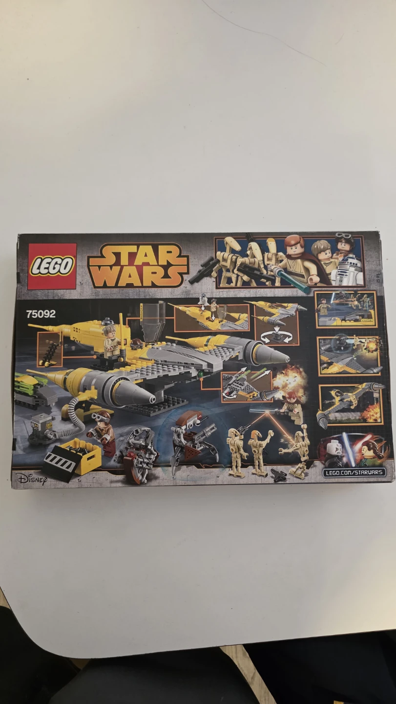 Sealed LEGO Star Wars Naboo Fighter Set 75092 - photo 2