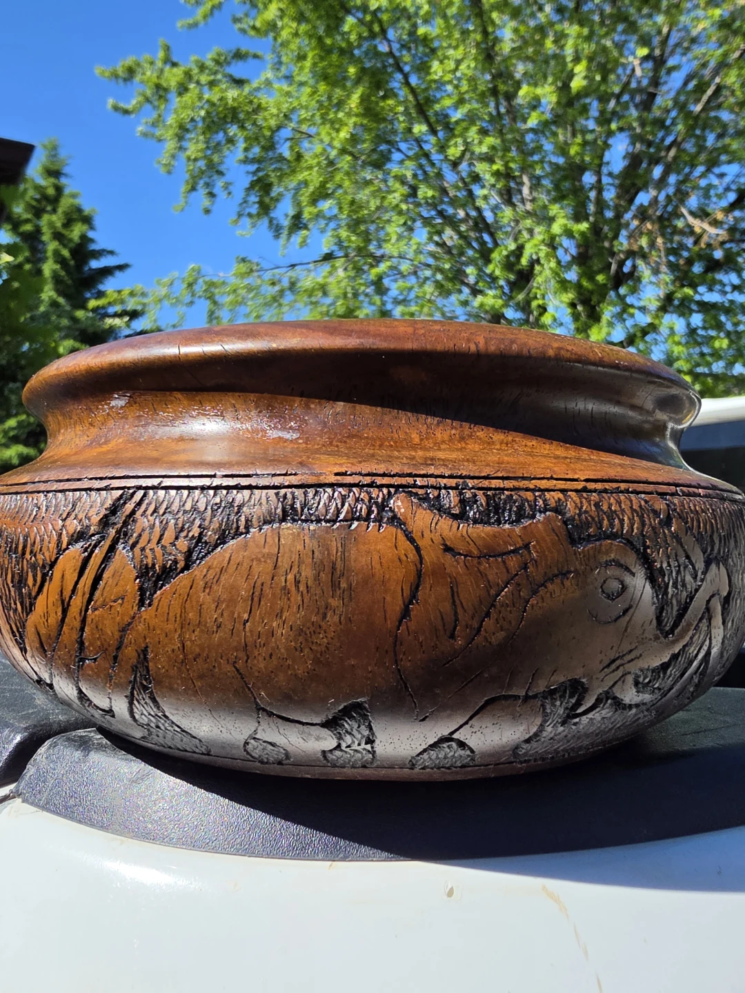 Hand Carved Wooden Bowl with Animal Design - photo 3