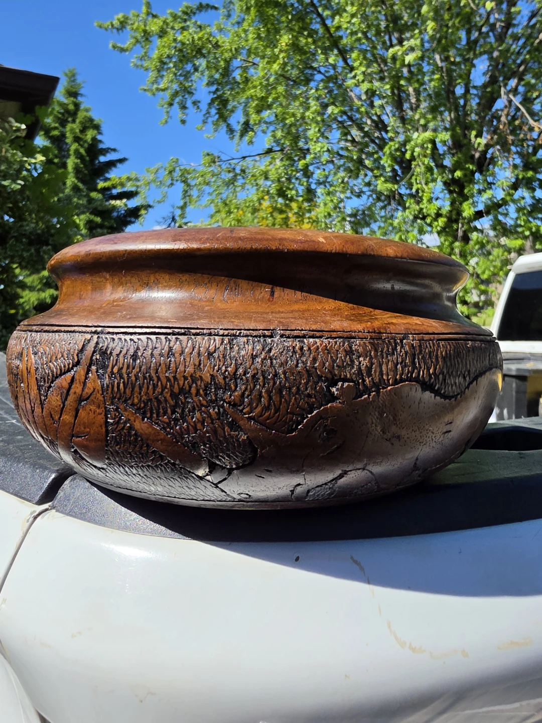 Hand Carved Wooden Bowl with Animal Design - photo 4