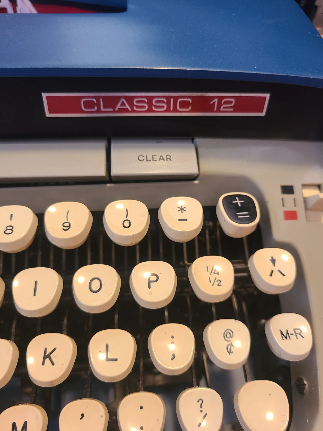 Smith-Corona Classic 12 Typewriter - photo 4