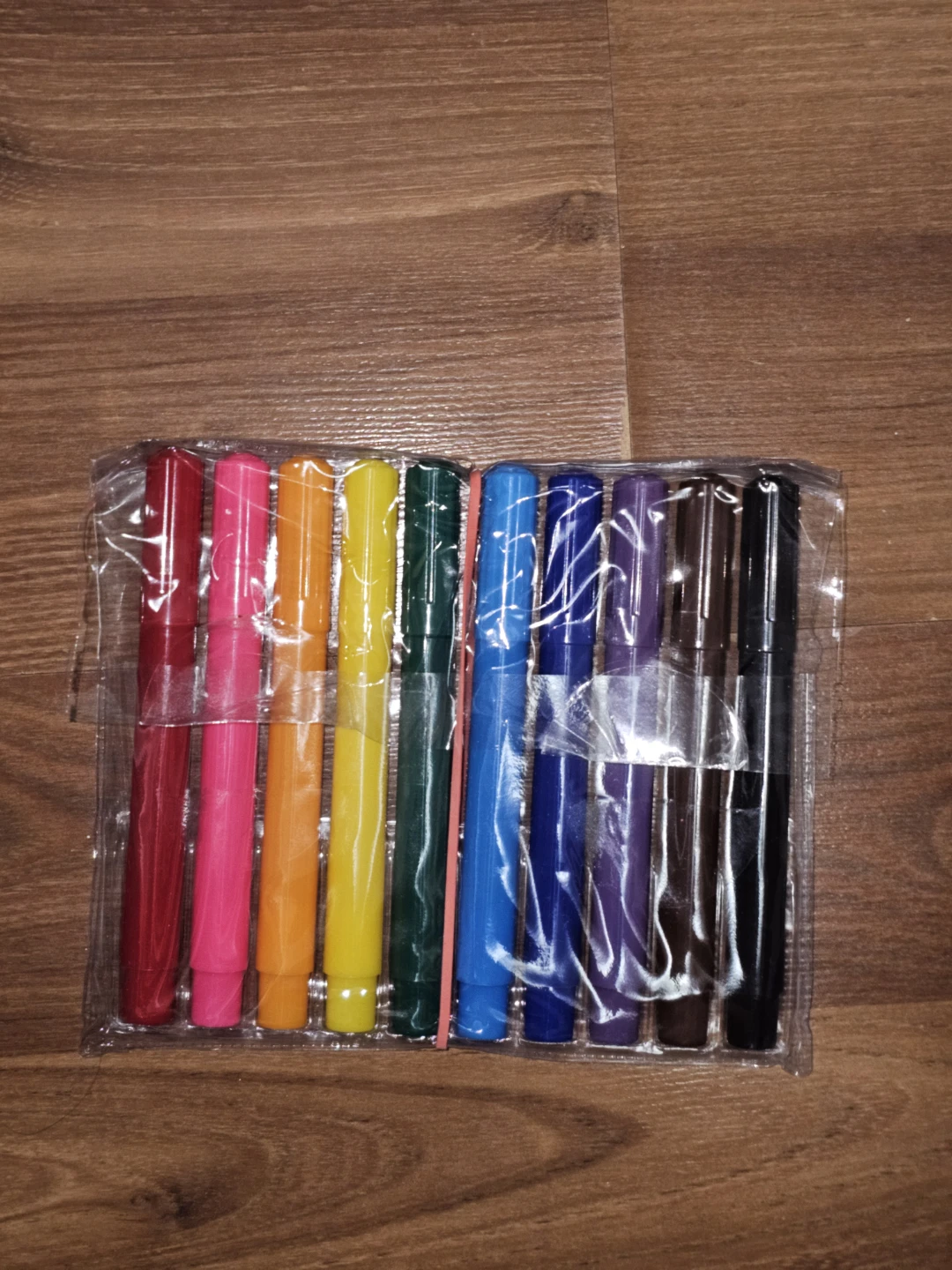 Set of 10 Coloured Markers