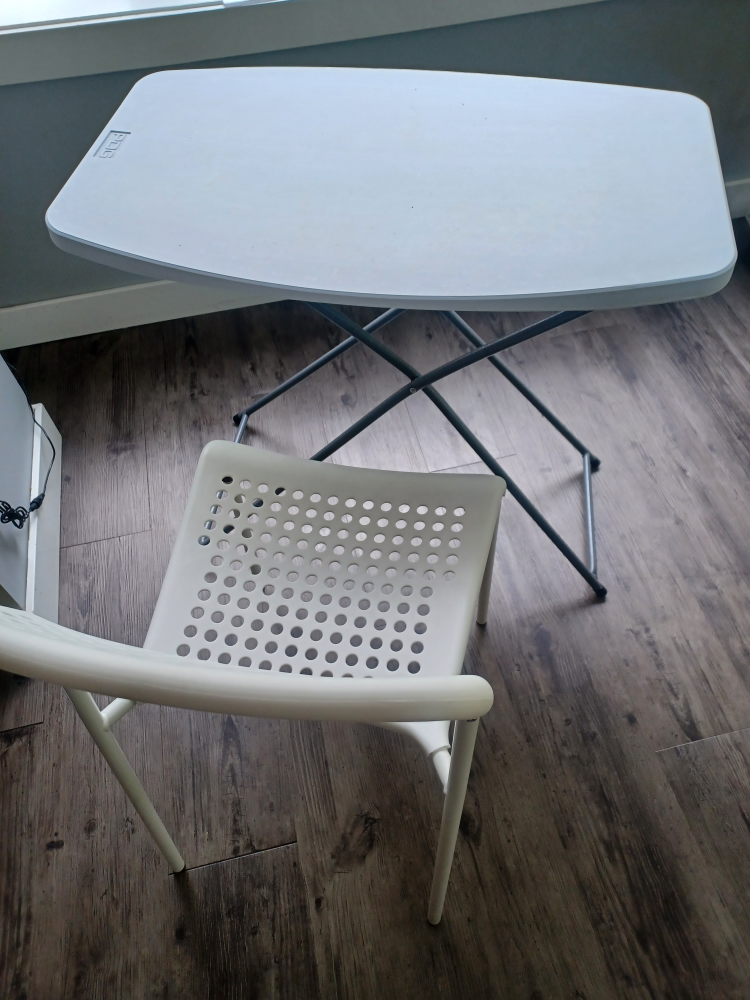 Foldable table with Chair - photo 2