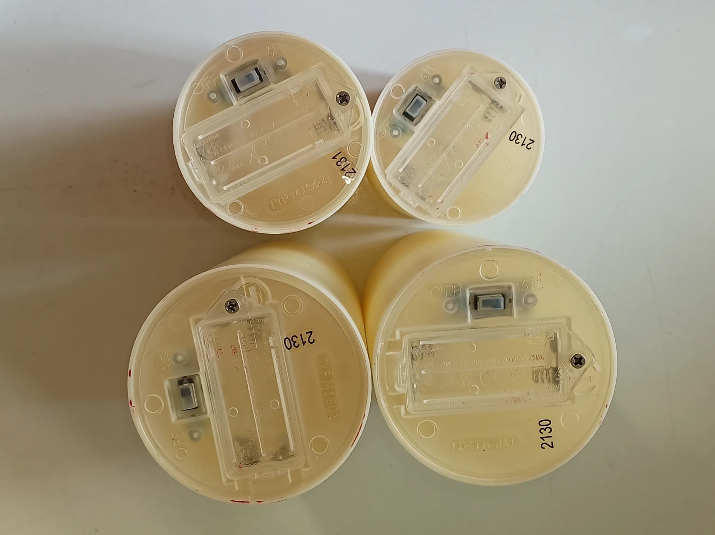 Set of 4 LED Flameless Candles - photo 4