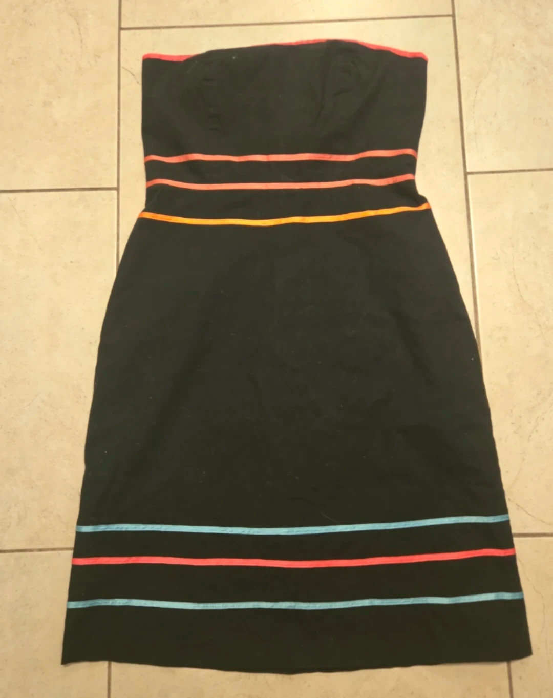 ⚽ RW & CO. Black Strapless Dress with Ribbon Detail - Size 8