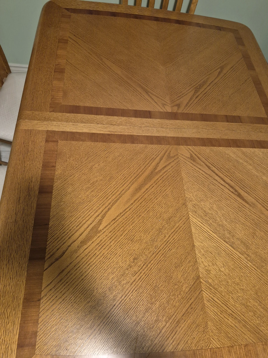 Dinning table with 6 hairs and a hutch - photo 3