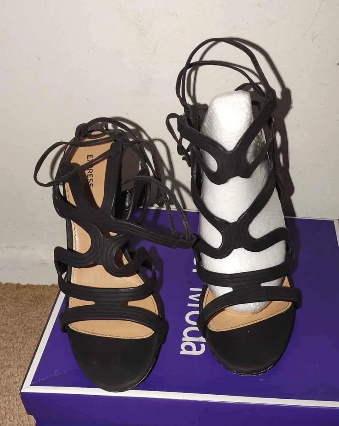 Express Strappy Lace-Up  heels 👠 size 7