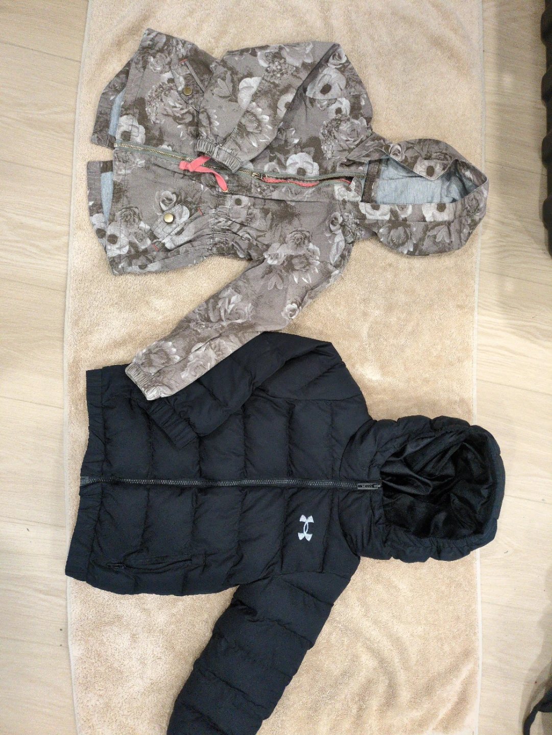 Under Armour Puffer Jacket & Light Floral Jacket size 5