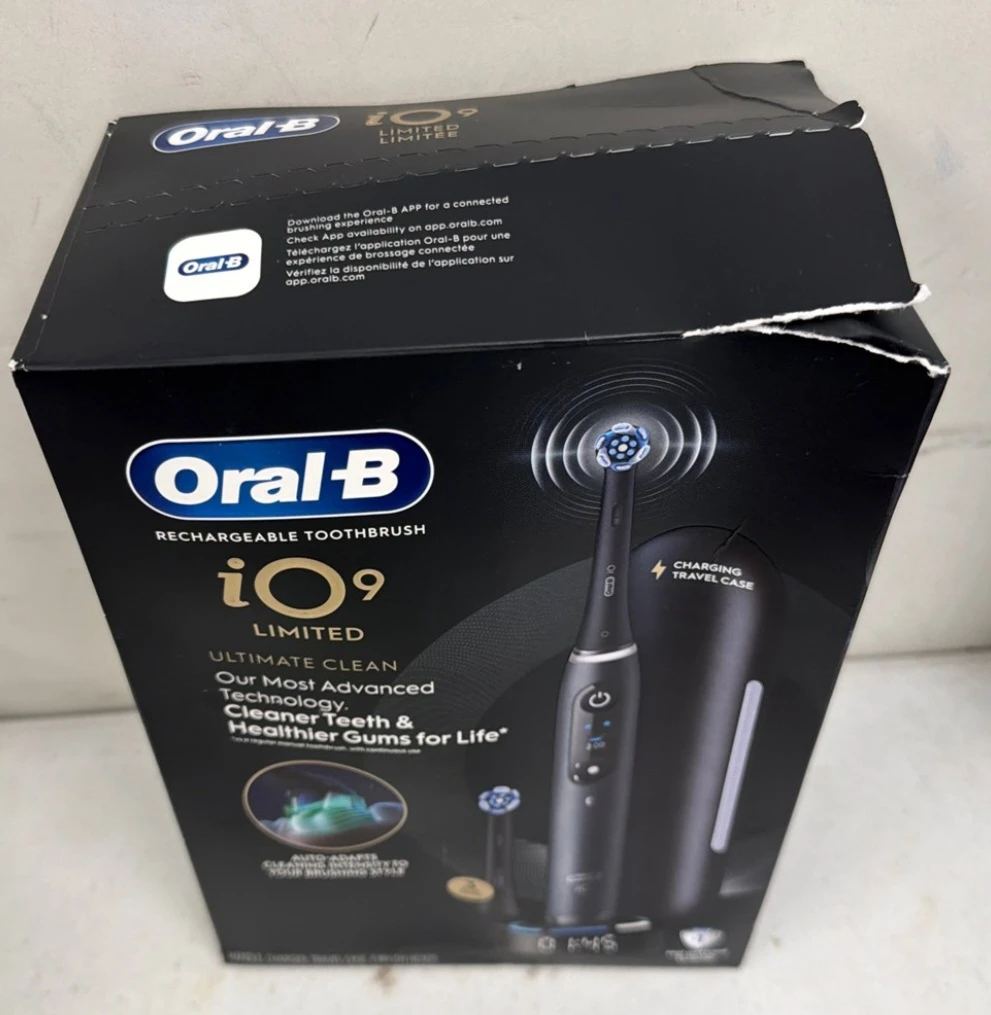 Oral-B iO Series 9 Limited Ultimate Clean Electric Toothbrush - photo 2