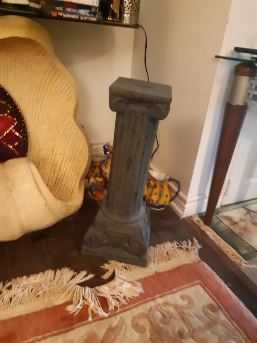 Decorative Pedestal Stand
