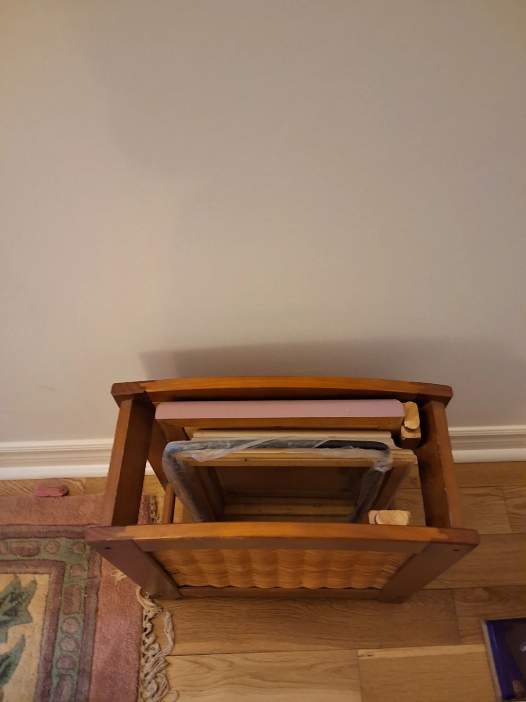 Magazine rack