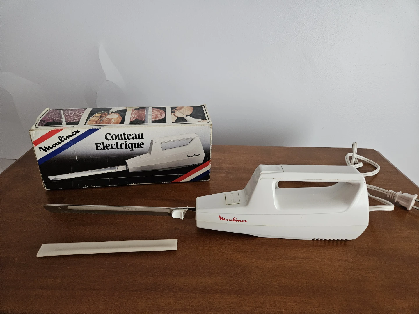 Moulineaux Electric Knife - photo 2